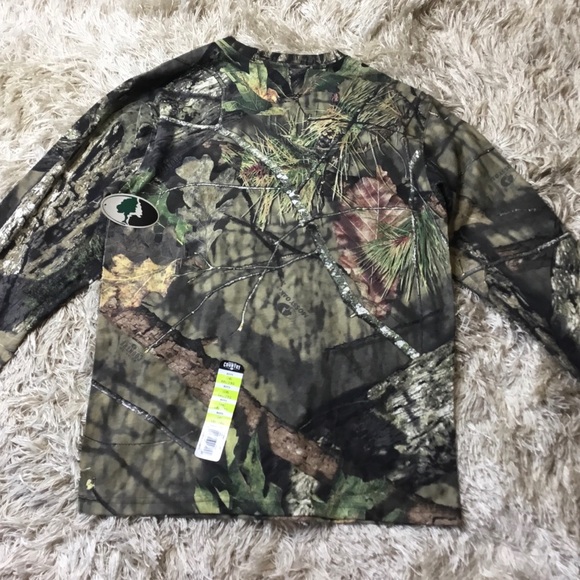 MOSSY OAK Boys size 18 HUNTING T SHIRT NEW NWT - Picture 3 of 5